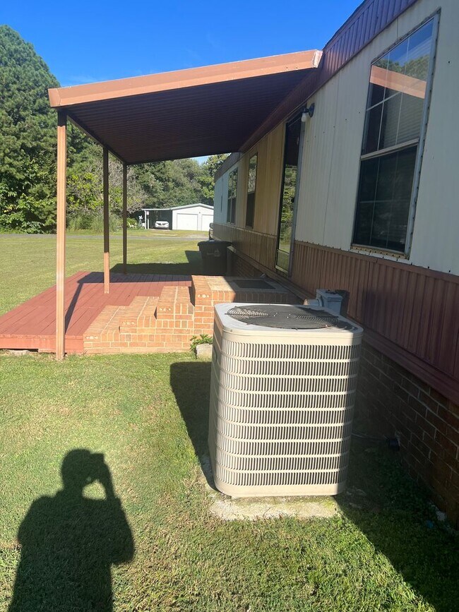 Foto del edificio - 5950 Navajo Trail