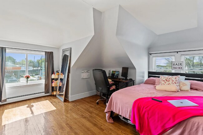 Foto del edificio - 219 Brighton Ave