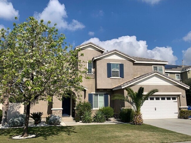 Foto del edificio - 3-Bedroom | 2.5 Bathroom Home with Solar, ...