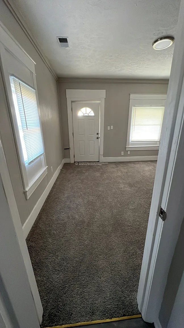 Foto del edificio - 3315 Hale Ave