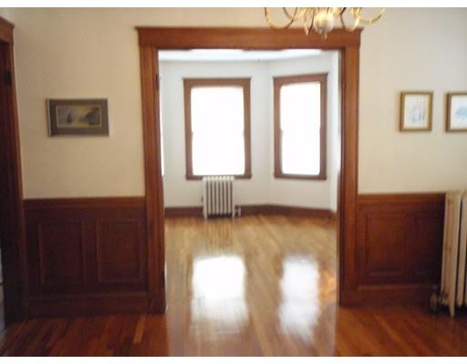 Foto del edificio - 64 Westmoreland St