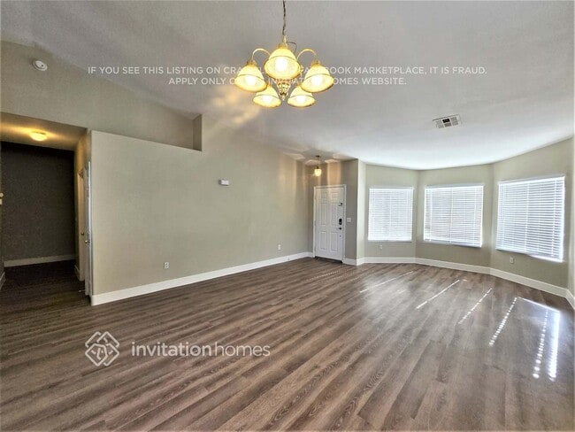 Foto del edificio - 3836 Iverson Ln