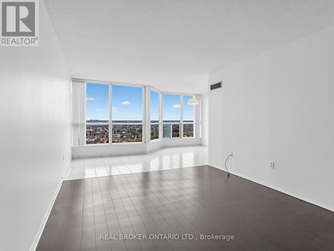 Building Photo - 3 Rowntree Rd