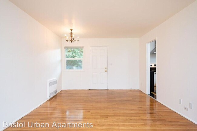 Building Photo - 3020 SE Waverleigh Blvd