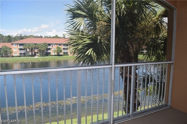 Building Photo - 1830 Florida Club Cir