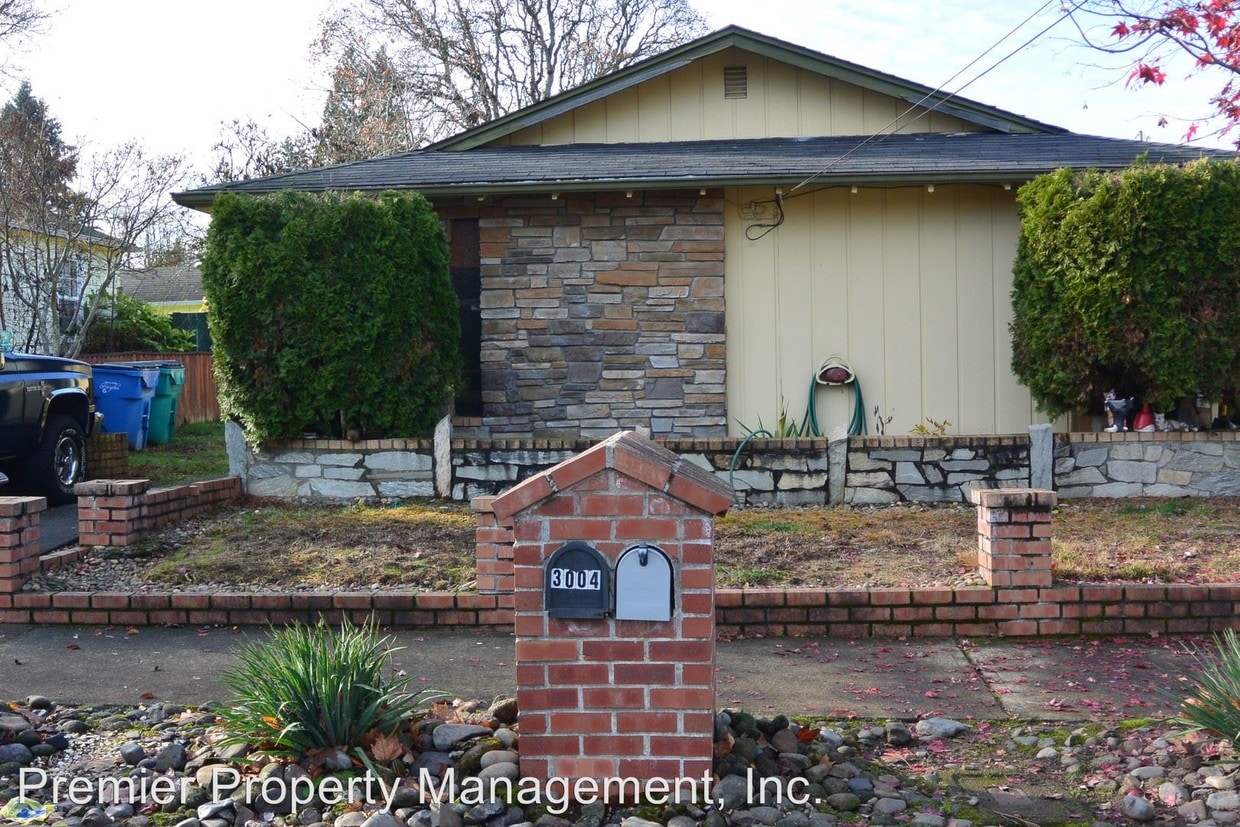 Foto principal - 3004 Fairmount Ave