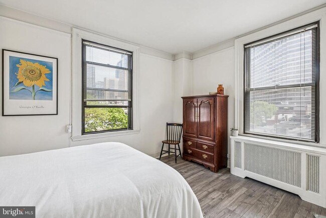 Foto del edificio - 2031 Locust St