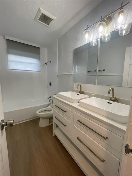 Foto del edificio - 4440 NW 59th Ct