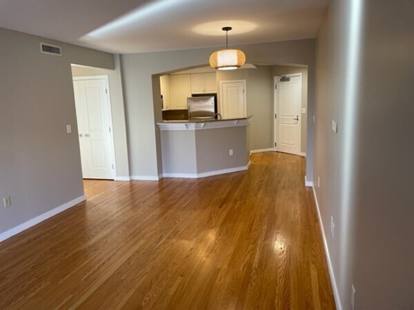 Foto del edificio - 175 Cottage St