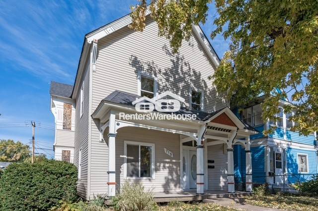 Building Photo - 715 Sims Ave