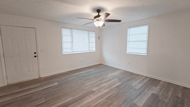 Building Photo - Monetta Apartments