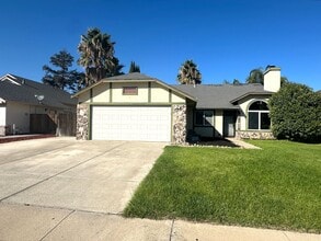 Building Photo - 968 Stonegate Cir
