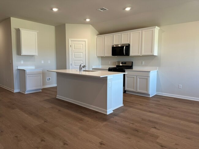 Foto del edificio - 14209 Little Falls Ln