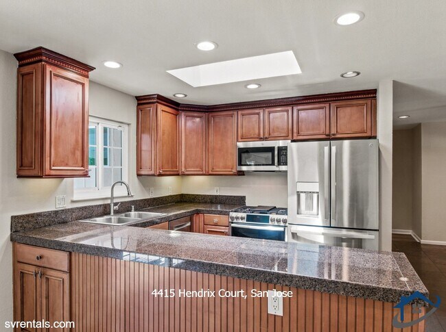 Foto del edificio - 4415 Hendrix Ct