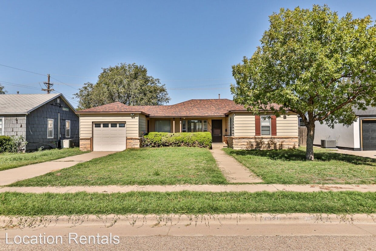 2 br, 1 bath House 3820 25th Street House Rental in Lubbock, TX