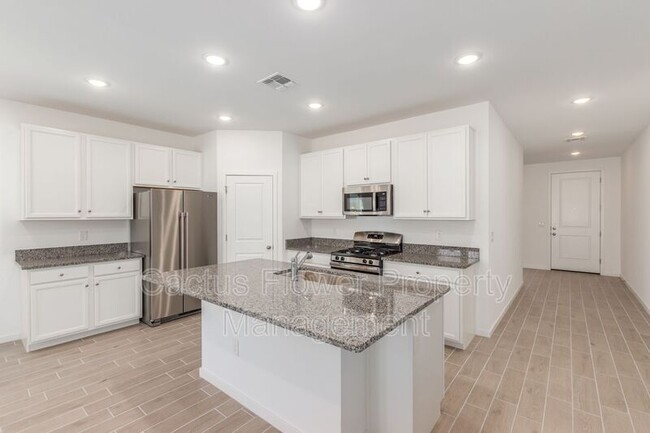 Building Photo - 3044 W Bent Tree Dr