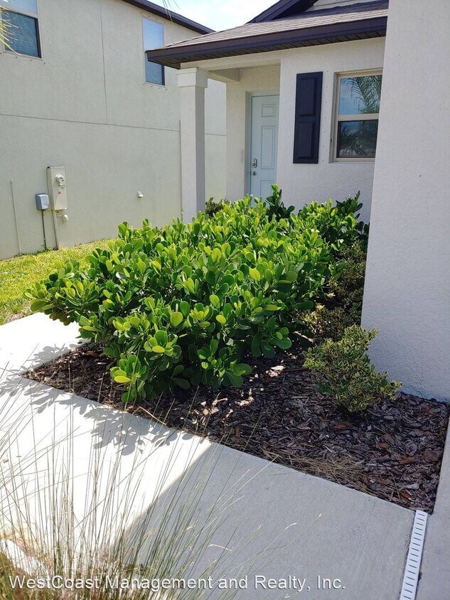 Primary Photo - 3 br, 2 bath House - 6272 Apple Snail Ave.