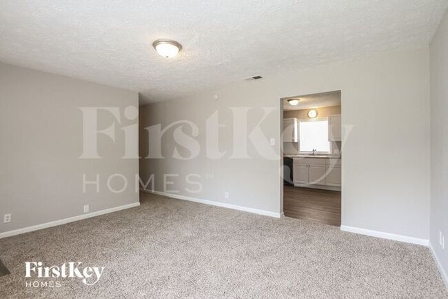 Building Photo - 35 Lauck Ln