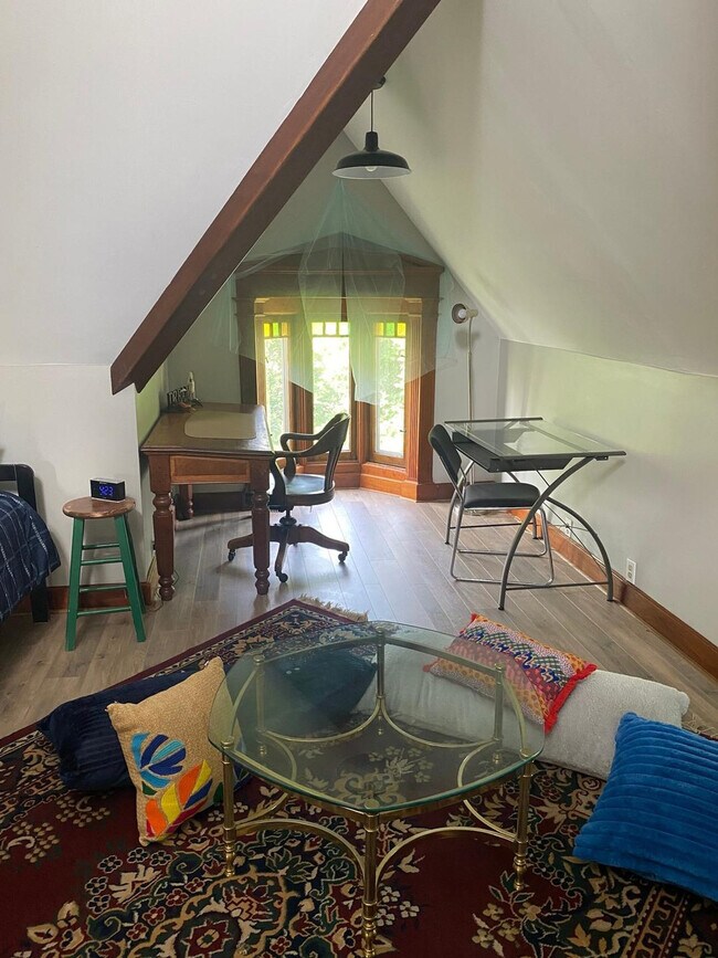 Foto del edificio - 3515 Archwood Ave