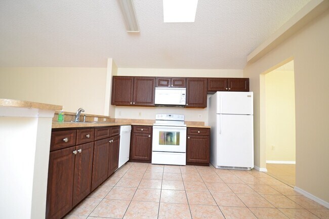 Building Photo - Fantastic 3 BR home in Longwood zoned for all great Lake Mary Schools