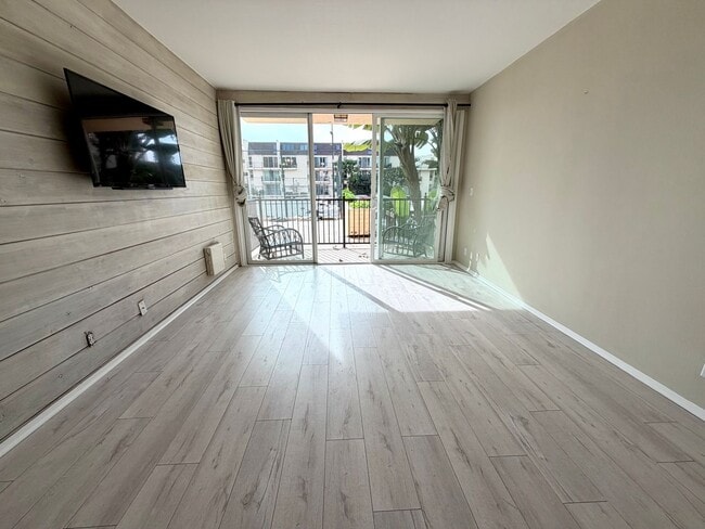 Building Photo - 2 Bed | 2 Bath Condo Near Pepperdine University – Gated Community with Ocean Views