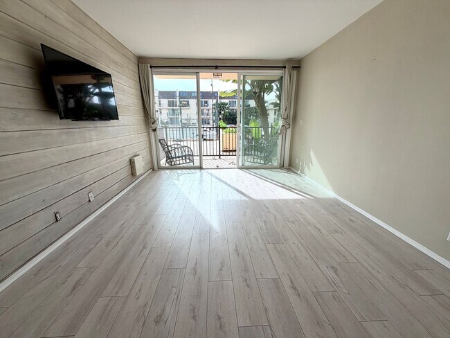 Foto del edificio - 2 Bed | 2 Bath Condo Near Pepperdine University – Gated Community with Ocean Views