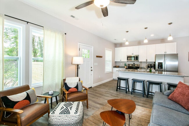 Building Photo - Spacious Three Bedroom w/ Loft Space