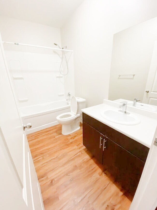 Photo du bâtiment - 9113 101 Ave