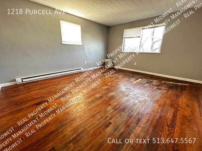 Foto del edificio - 1218 Purcell Ave