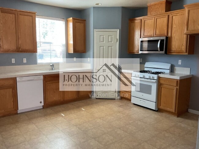Foto del edificio - 4343 Middlefield Dr
