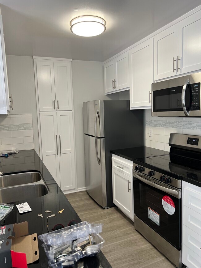 Cocina de muestra - 1730 Glendon Ave