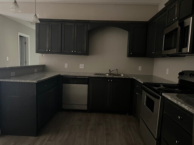 Foto del edificio - 3723 Trotter Ln