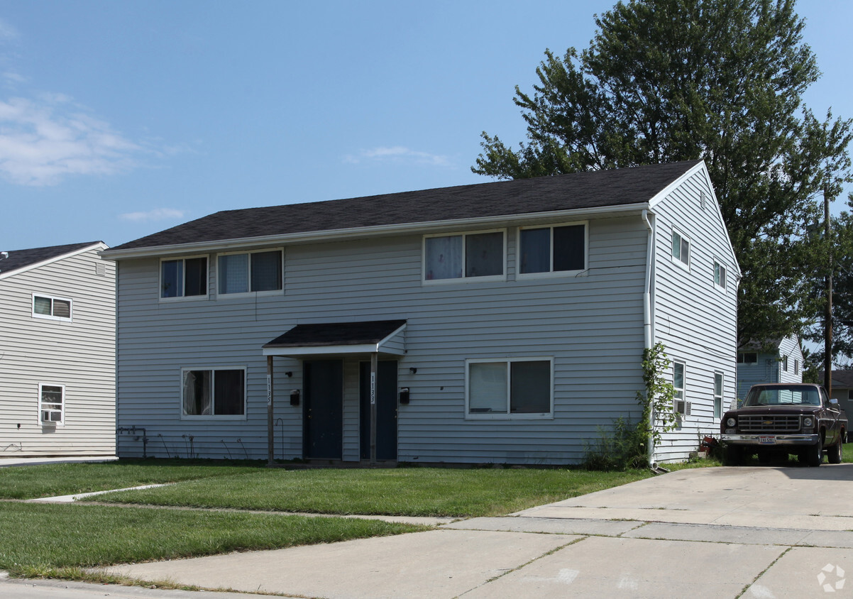 Primary Photo - Westway Garden Townhomes