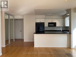 Building Photo - 18 Stafford St