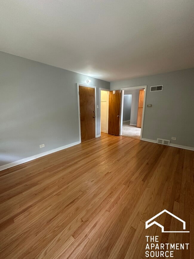 Foto del edificio - 8221 Keating Ave