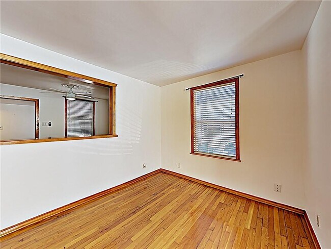 Building Photo - 5204 Berkman Dr