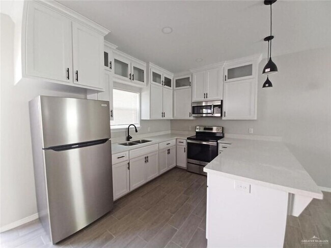 Building Photo - 1506 Playa Dr