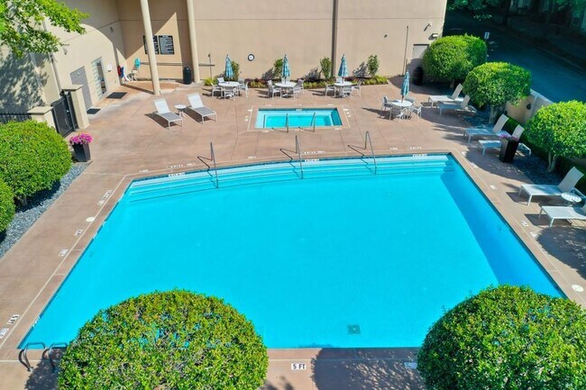 Foto del edificio - 3475 Oak Valley Rd NE