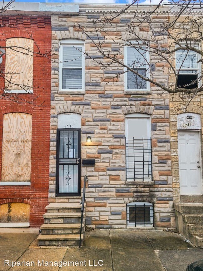Foto del edificio - 3 br, 1 bath House - 1741 McKean Ave