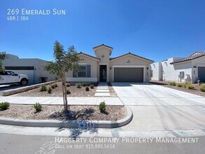 Building Photo - 269 Emerald Sun Dr
