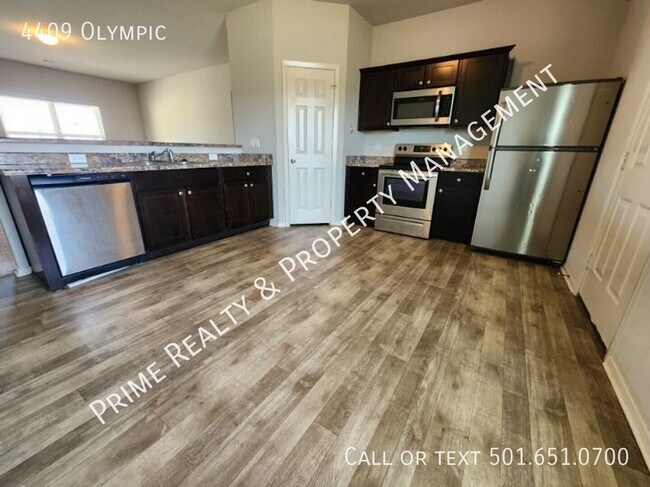 Foto del edificio - 4409 Olympic-