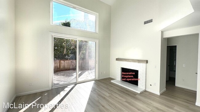Building Photo - 3 br, 2 bath House - 2667 Regent Rd
