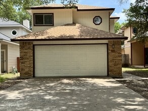 Building Photo - 2141 Redwing Way