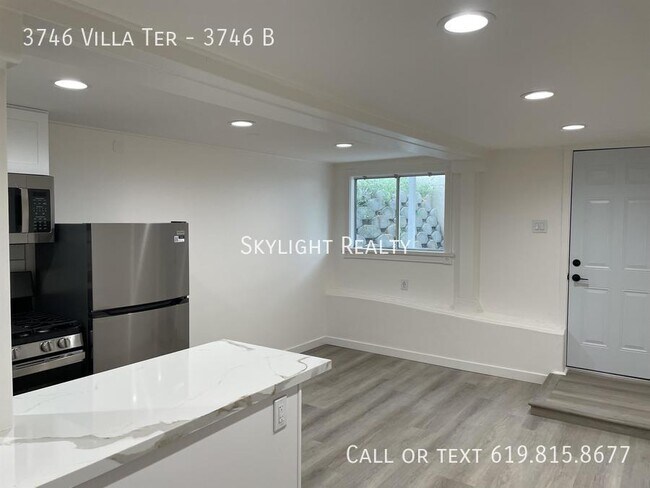 Building Photo - 3746 Villa Terrace