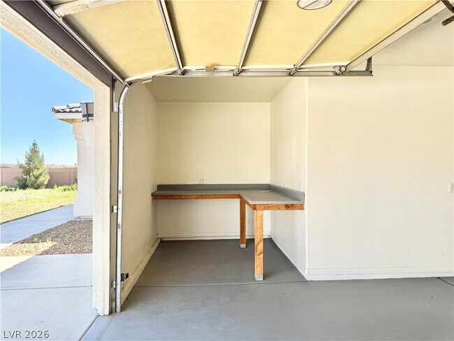 Foto del edificio - 5420 N Blagg Rd