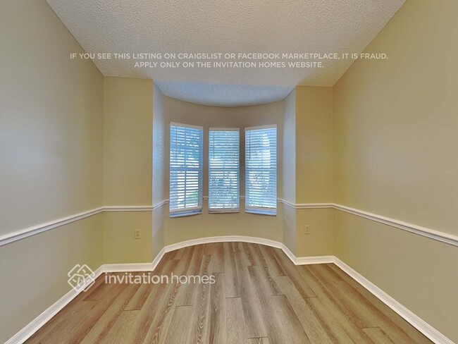 Building Photo - 7022 Morning Dove Loop W