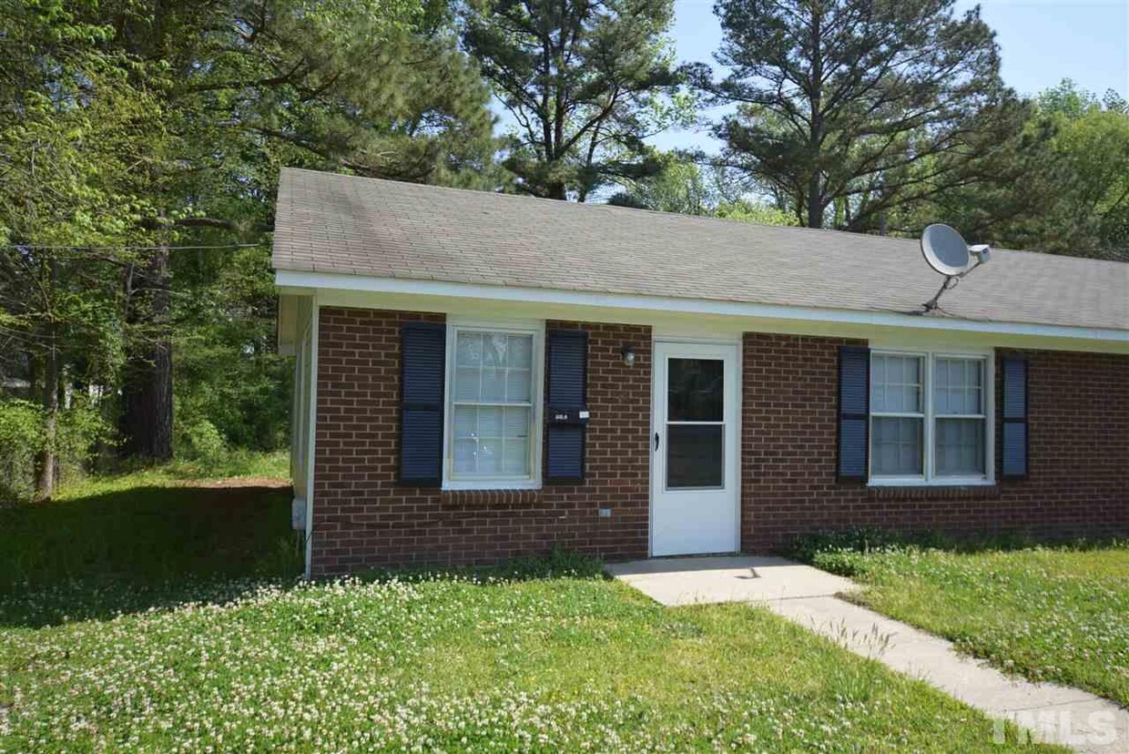 Primary Photo - 505 E Elizabeth St