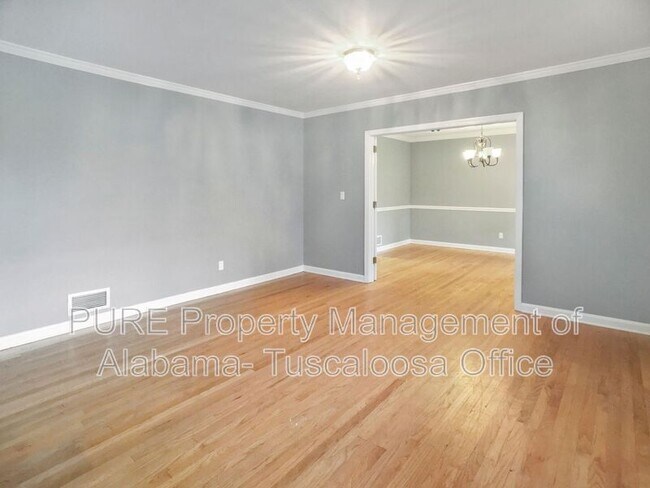 Photo - 1208 38th Ave E House