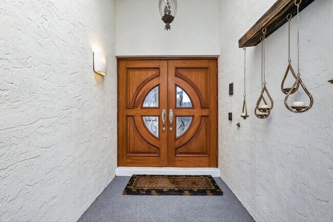 Foto del edificio - 11294 Pine Valley Dr