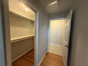 Building Photo - 3115 Lorikeet St